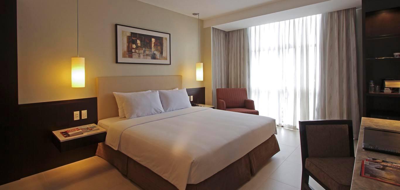 The B Hotel Alabang Muntinlupa City Exterior foto