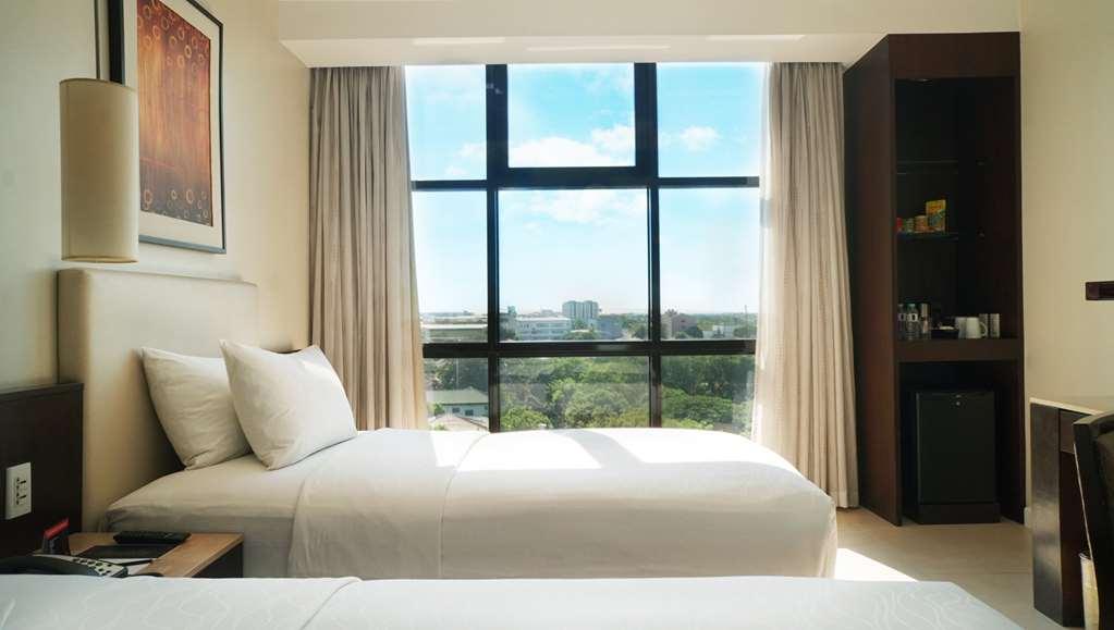The B Hotel Alabang Muntinlupa City Quarto foto